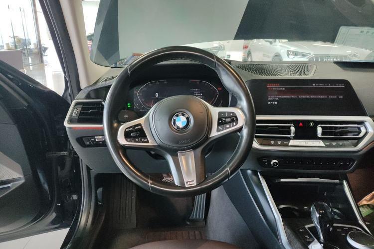 Used BMW 3 Series 2021 Second Facelift 325Li M Sport Package
