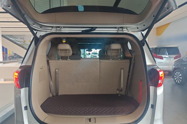 Used Buick GL8 2017 ES 28T Luxury Model China V Standard
