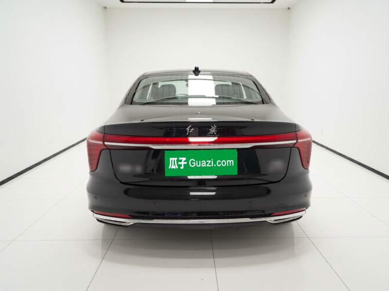 Used Hongqi H5 2025 2.0T Automatic Flag Edition – 500 000 Units Commemorative Version — 5