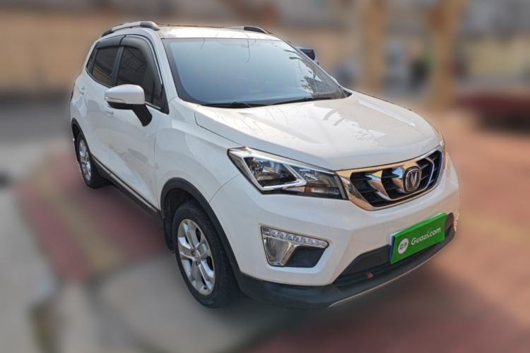Used CHANGAN CS15 2016 1.5L Manual Luxury Edition
