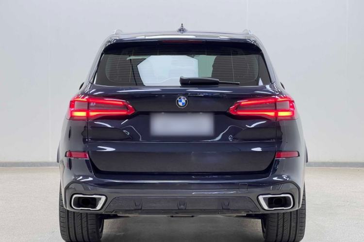 Used BMW X5 2020 xDrive40i Luxury Model with M Sport Package
