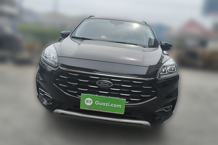 Used Ford Escape 2020 EcoBoost 245 Two-Wheel-Drive Titanium Edition
