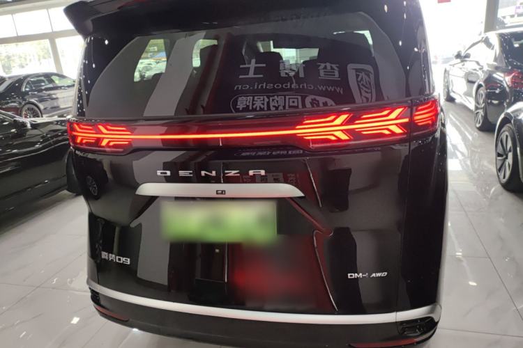 Used Denza D9 2024 DM-i 980 Four-Wheel Drive Prestige Model