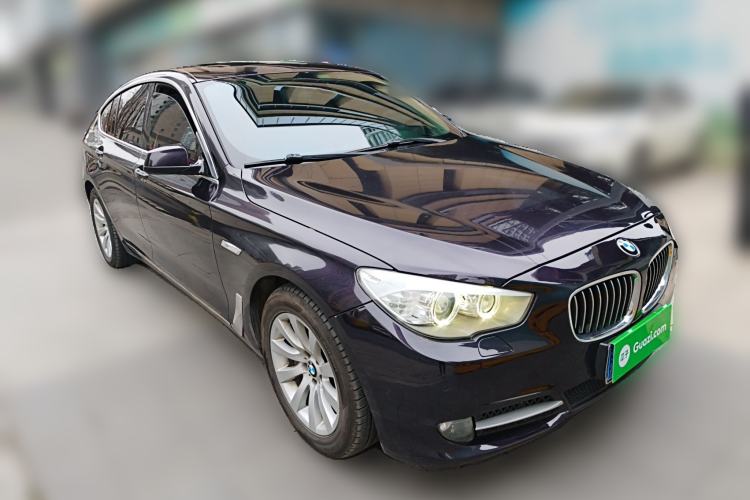 Used BMW 5 Series GT 2013 535i Leading Model Front Right 45 Deg