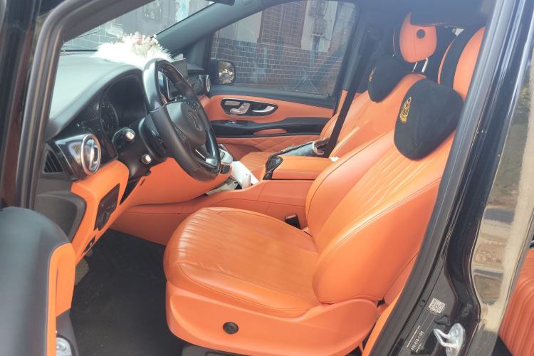 Used Mercedes-Benz Vito 2023 2.0T Business Version 7 Seats Left Front Seat