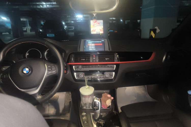 Used BMW 2 Series 2019 225i Convertible Coupe Sports Design Package Center Console