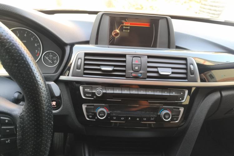 Used BMW 3 Series 2017 320Li Fashion Model