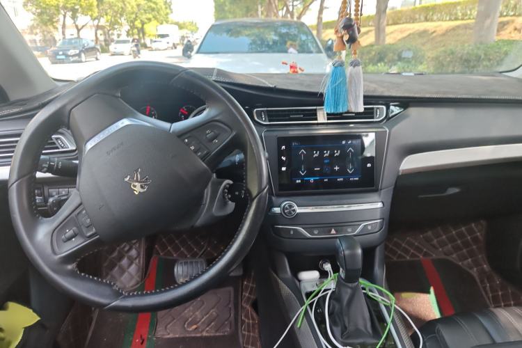 Used Peugeot 408 2020 360THP 10th Anniversary Premium Edition Interior 2