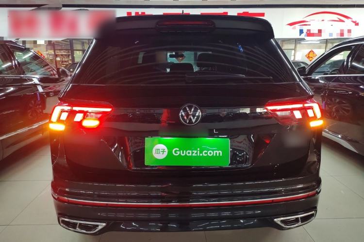 Used Volkswagen Tiguan L 2024 Outstanding Model 330TSI Automatic Two-Wheel Drive R-Line Dragon Glory Edition Rear