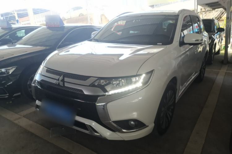 Used Mitsubishi Outlander 2021 Revised Version 2.0L Two-Wheel Drive Enjoyment Edition 5 Seats