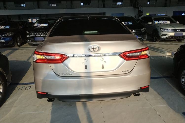 Used Toyota Camry 2021 2.5G Luxury Edition Rear