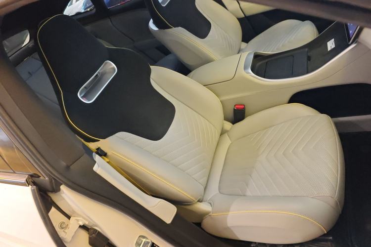 Used Avatr 11 2023 Harmony 90-degree Rear-wheel Drive Edition Right Front Seat