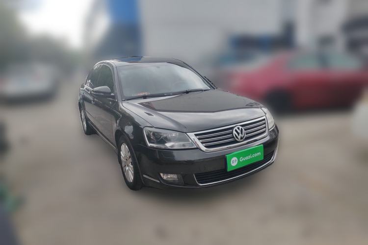 Used Volkswagen Passat 2009 1.8T Automatic Zunjie Model Front Right 45 Deg