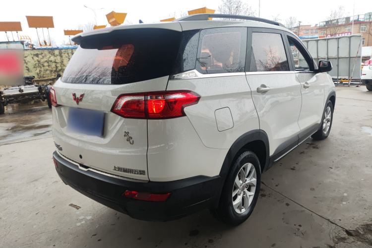 Used Wuling Hongguang S3 2018 1.5L Manual Comfort Model China V Standard
