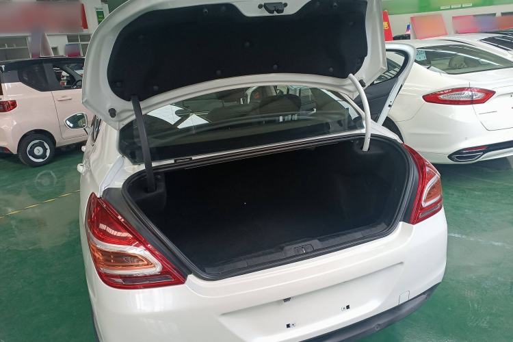 Used Peugeot 308 2014 Enjoy Edition Classic 1.6L Manual YouShang Model
