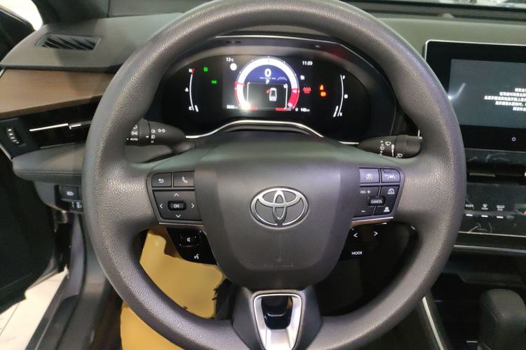 Used Toyota Avalon 2024 2.0L Ambition Edition