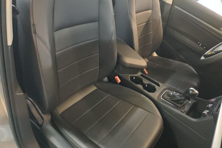 Used Volkswagen Lavida 2019 1.5L Automatic Comfort Edition China VI Standard Right Front Seat