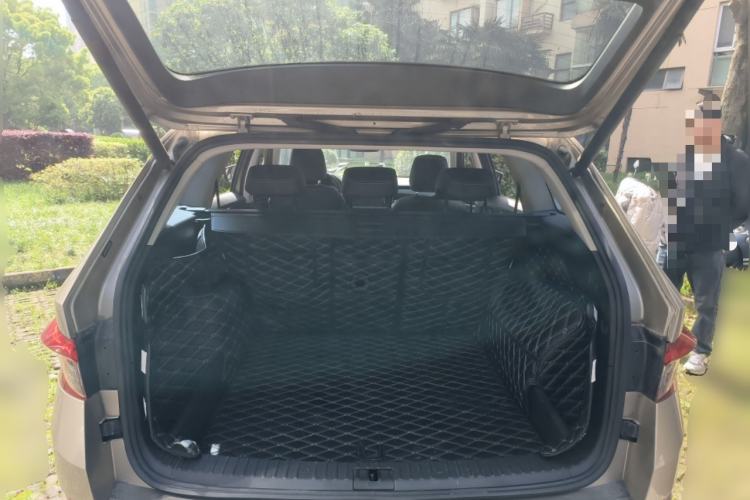 Used Skoda Kodiaq 2018 Facelifted TSI330 5-Seater Two-Wheel-Drive Luxury Enjoyment Edition
