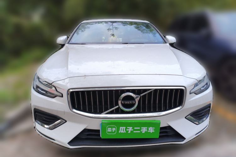Used Volvo S60 2021 T4 Zhiyi Luxury Edition Front