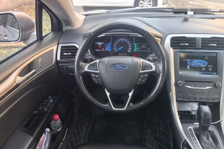 Used Ford Mondeo 2013 2.0L GTDi 200 Luxury Model