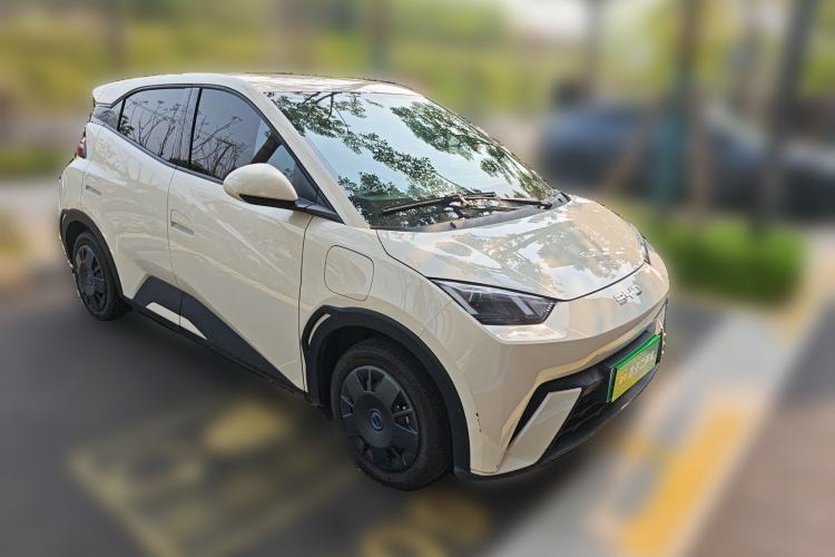 Used BYD Seagull 2025 305km Active Version Front Right 45 Deg