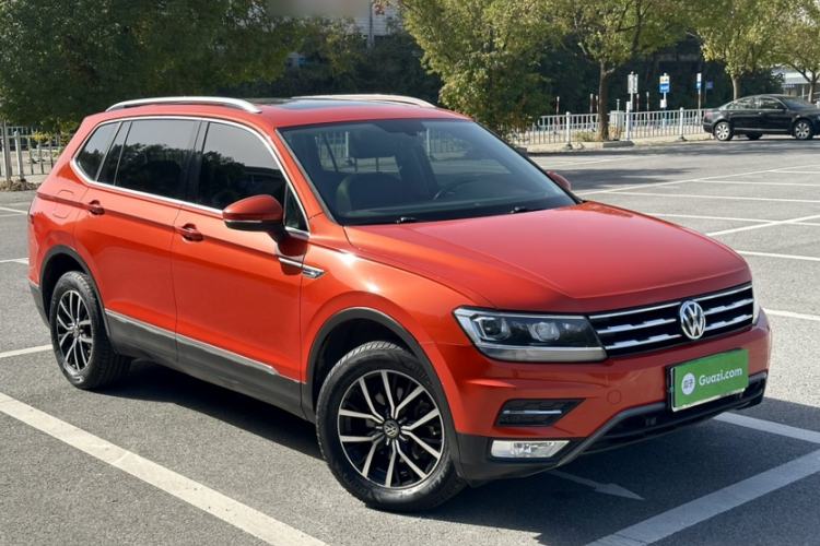 Used Volkswagen Tiguan L 2017 330TSI Automatic Two-Wheel Drive Luxury Edition