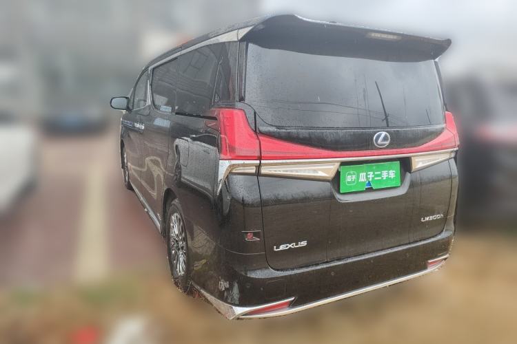 Used Lexus LM 2020 300h Four-Seat Grand Edition
