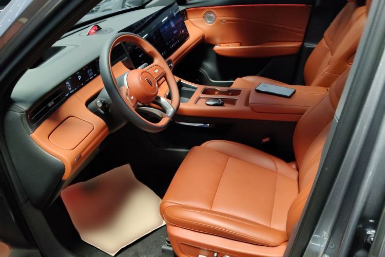 Used Hongqi HS6 PHEV 2026 220 All-Wheel Drive Smart Hybrid Version Left Front Seat