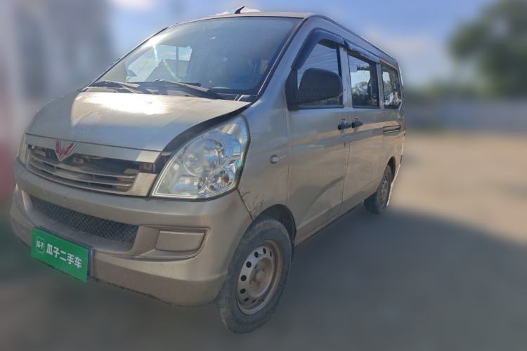 Used Wuling Rongguang 2014 1.2L S Standard Model