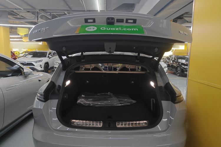 Used Nio ET5T 2025 75 kWh Touring
