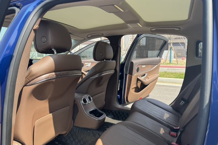 Used Mercedes-Benz E-Class 2021 E 300 L Stylish Model
