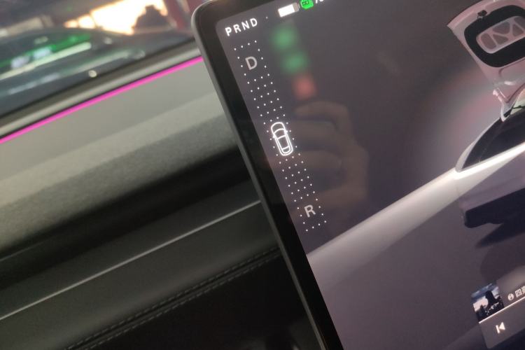 Used Tesla Model Y 2025 Rear-Wheel-Drive Version