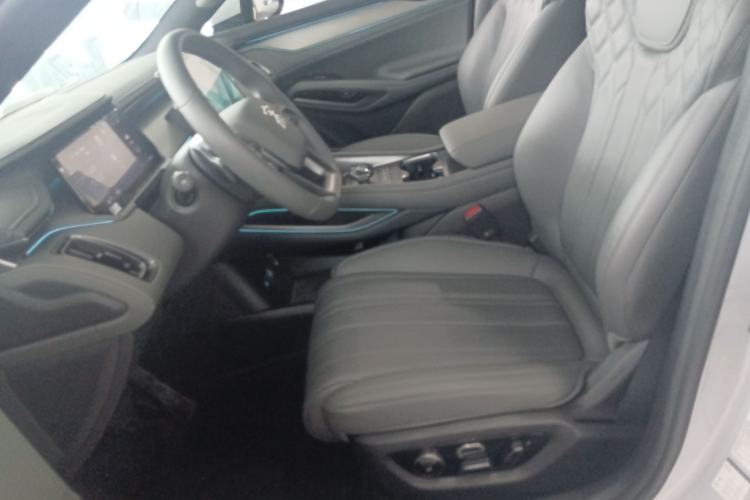 Used BYD Song L EV 2025 Intelligent Driving Version 662 km LiDAR Excellence Edition
