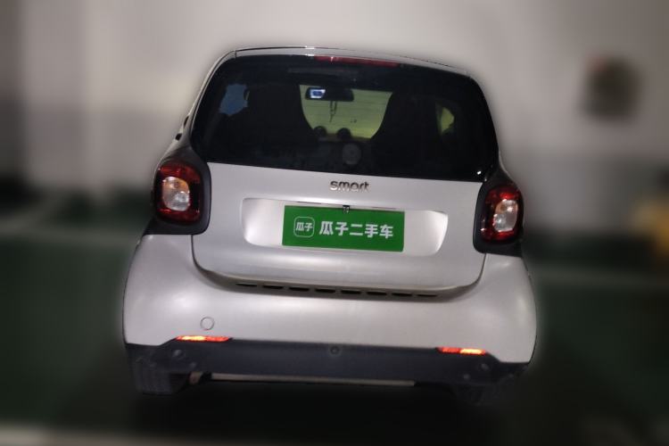 Used smart fortwo 2015 1.0L 52 kW Hardtop Passion Edition
