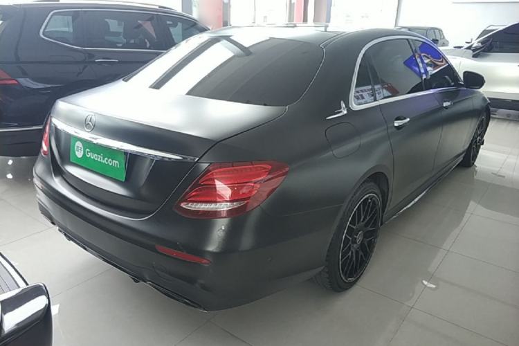 Used Mercedes-Benz E-Class 2019 E 300 L Sporty and Stylish Model
