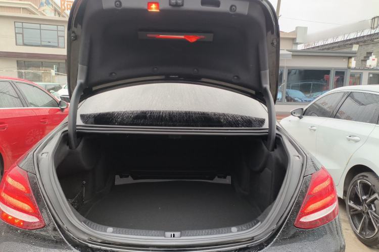 Used Mercedes-Benz E-Class 2019 E 200 L 4MATIC
