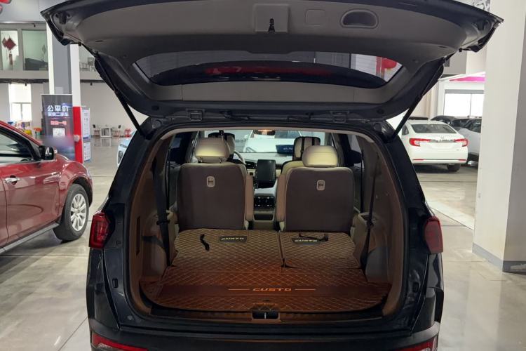 Used Hyundai Custo 2022 270TGDi Smart Luxury Flagship Edition TOP