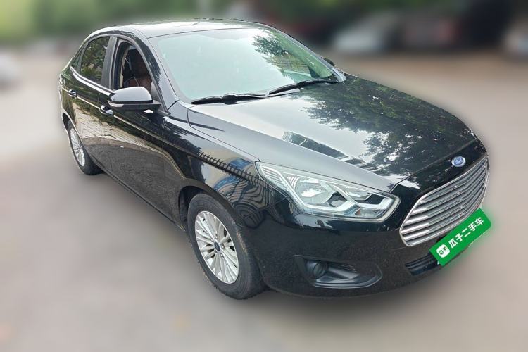 Used Ford Escort 2015 1.5L Manual Comfort Model
