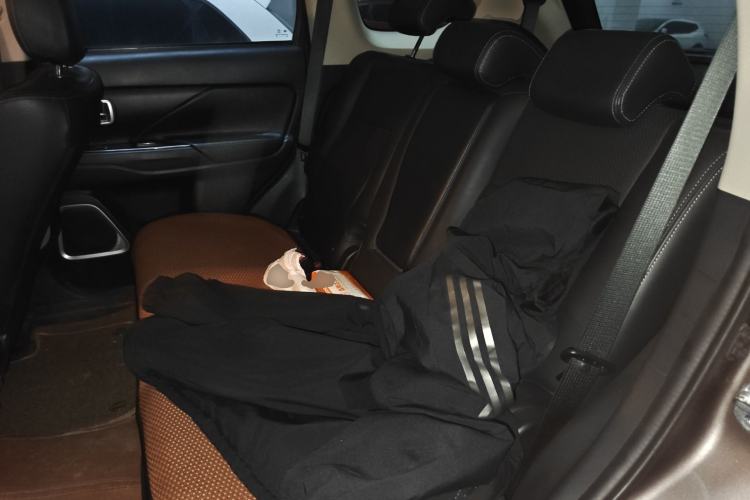 Used Mitsubishi Outlander 2018 2.0L Two-Wheel-Drive Jiale Edition 7-Seater