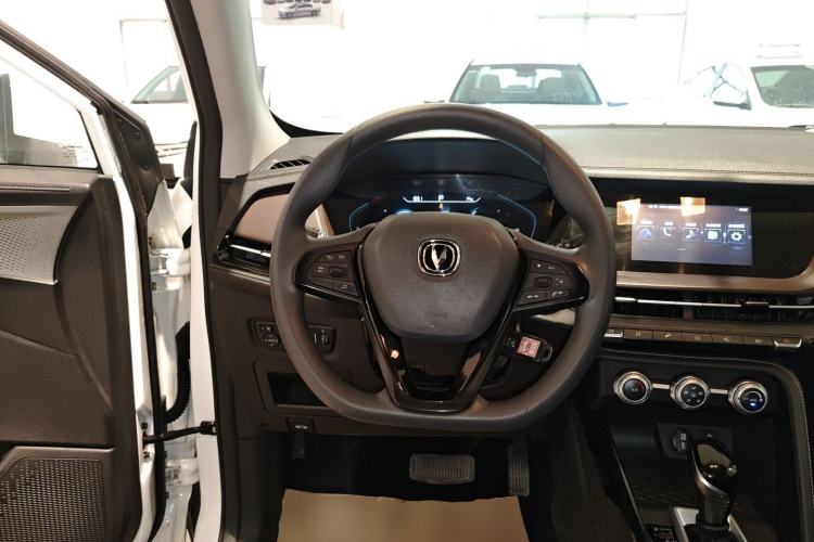 Used CHANGAN CS15 2019 1.5L Automatic Entry Model China VI Standard