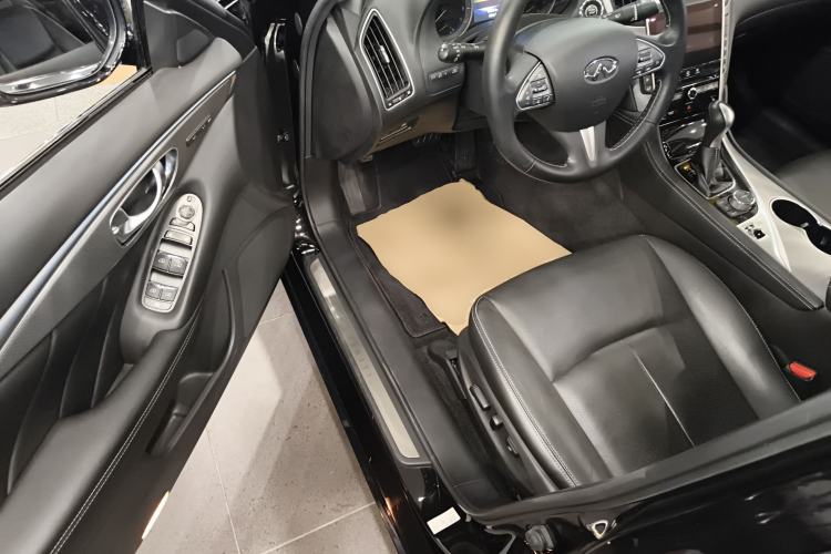 Used Infiniti Q50 2014 3.7L Comfort Edition Driver Seat