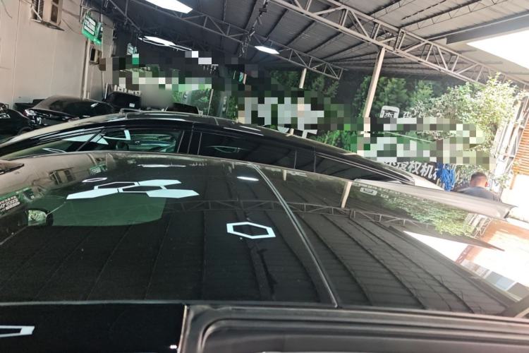 Used Li Auto MEGA 2025 Home Family Special Edition