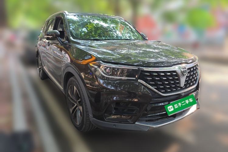 Used Brilliance V7 2019 300T Automatic Flagship Model 5 Seats
