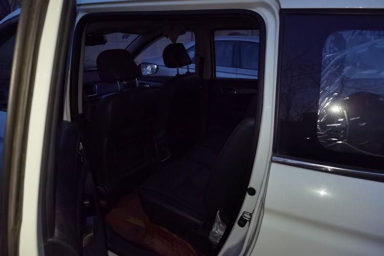 Used CHANGAN KAICHENG Oushang A600 2016 1.5L Manual Fashion 7-Seater Left Rear Seat