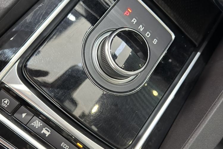 Used Jaguar F-PACE 2018 2.0T Four-Wheel Drive Urban Luxury Edition
