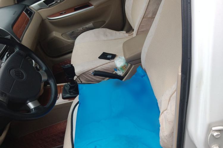 Used Buick Excelle 2011 1.6 LX-MT
