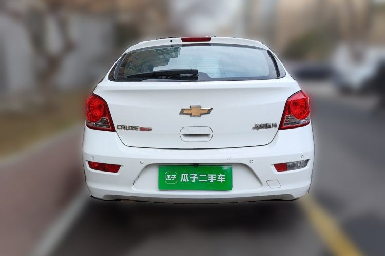 Used Chevrolet Cruze 2013 Hatchback 1.6T Automatic Flagship Model