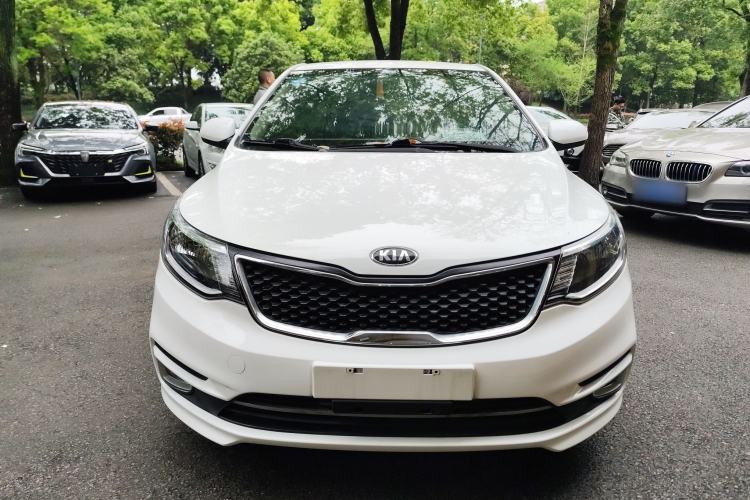 Used Kia K2 2015 Sedan 1.4L MT GLS