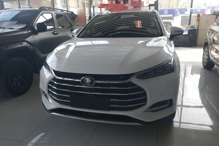 Used BYD Tang 2018 2.0T Automatic SmartConnect Prestige 7-Seater China V Standard
