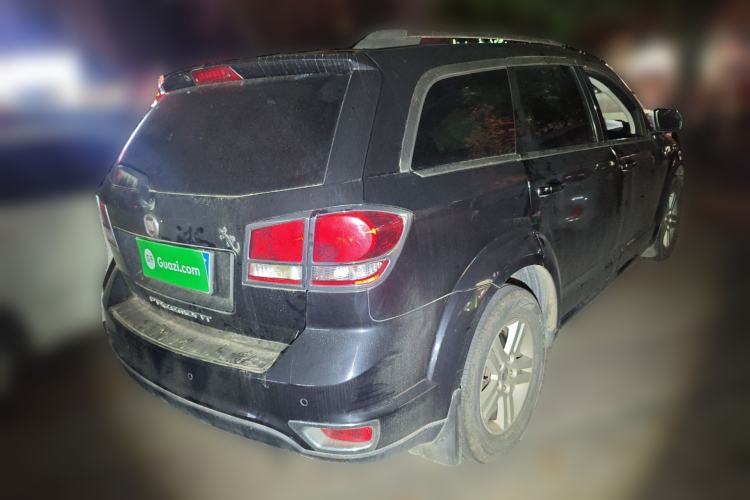 Used Fiat Freemont 2012 2.4L Luxury Edition
